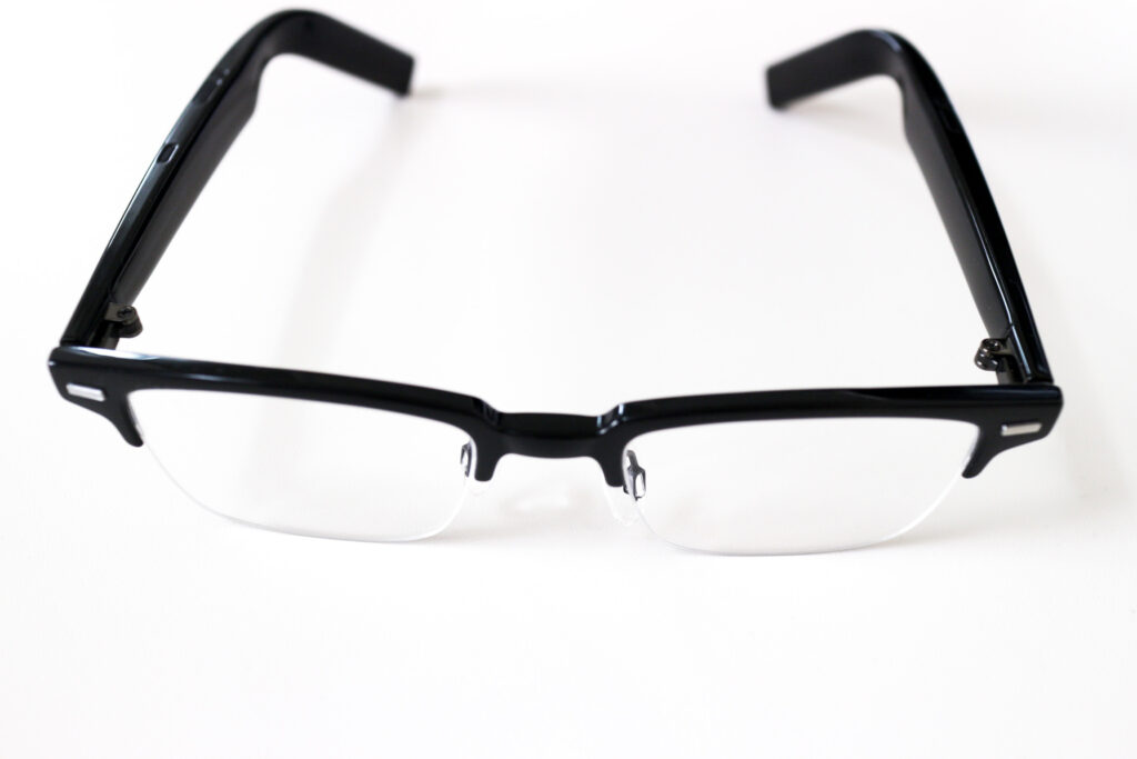 正面から見たHUAWEI Eyewear