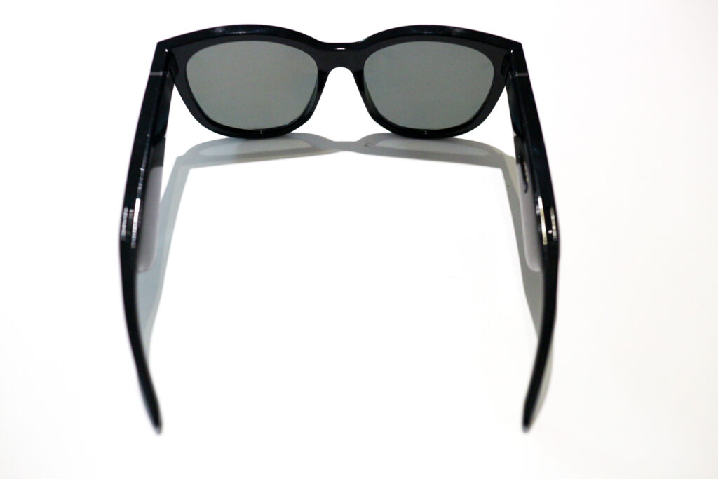 後ろから見たBose Frames Soprano
