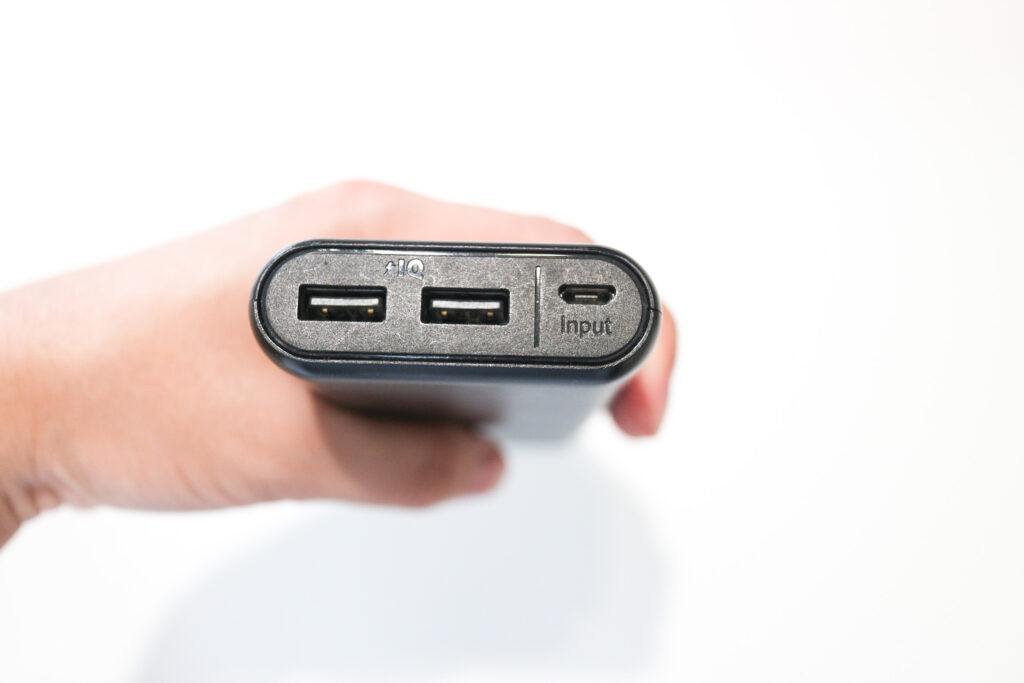 Anker PowerCore 20100のポート