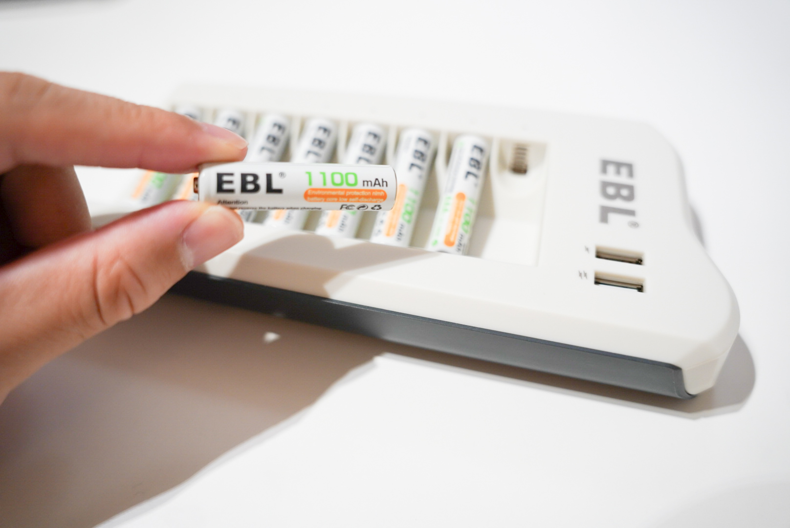 EBL 充電器＆ニッケル水素充電池レビュー｜評判はどう？ | ガジェラッシュ