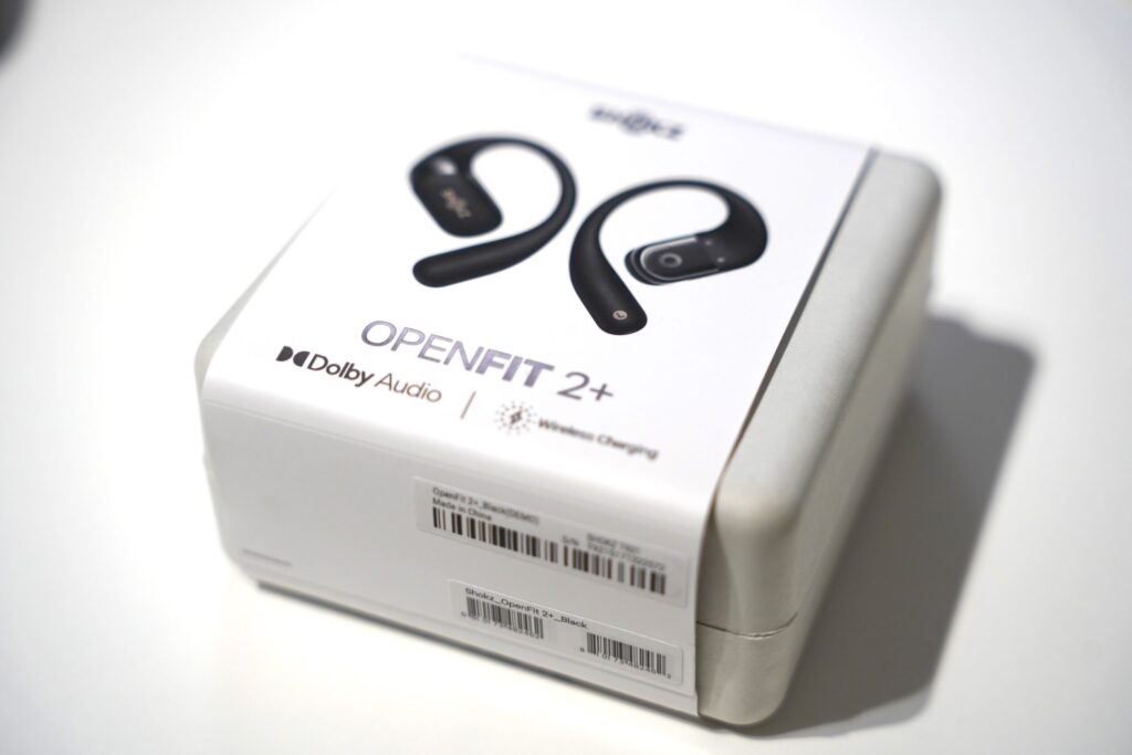 OpenFit 2+の箱